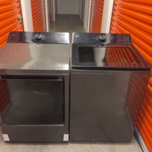 90 day warranty, parts, labor, and installation included. Cords and hoses included. FREE haul away. FREE delivery within a 15 mile round trip of Independence, MO 64055 * This set is less than one year old* Hablo Español!
